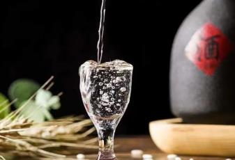 如何评判酱香型白酒的风格？￼